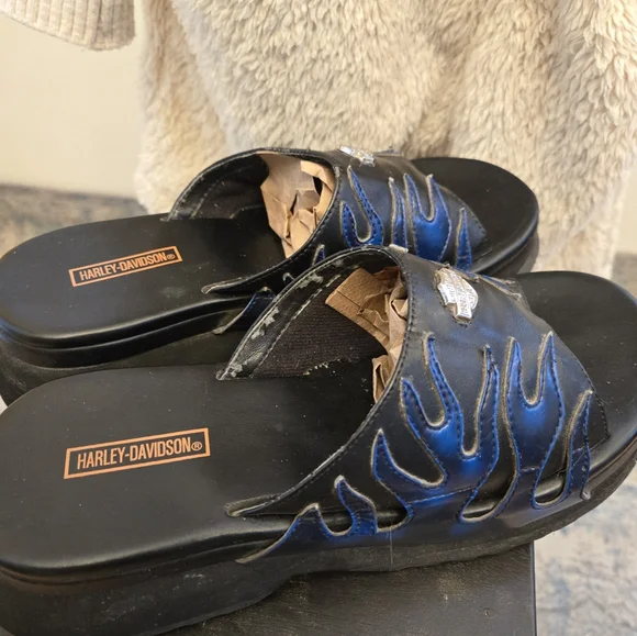 Vintage Harley Davidson Summer Sandles - Picture 3 of 8